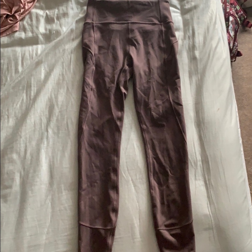 size 4 lululemon leggings